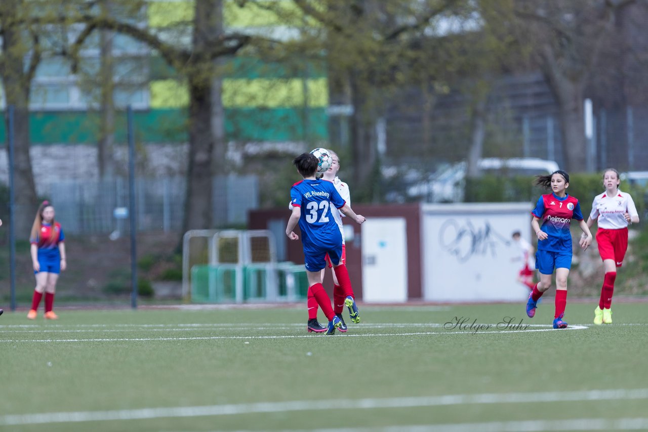 Bild 187 - wCJ Walddoerfer 2 - VfL Pinneberg 2 : Ergebnis: 7:0